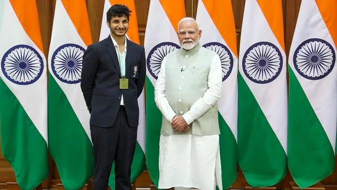 Chess Champion's Vidit Gujrathi Proud Moment with Prime Minister Modi